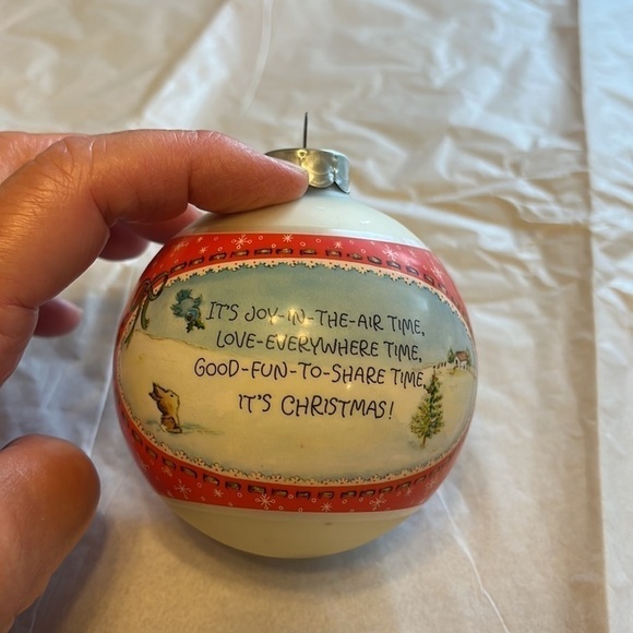 Vintage Hallmark 1980 Betsey Clark Glass Christmas Ornament in original box - Picture 9 of 13